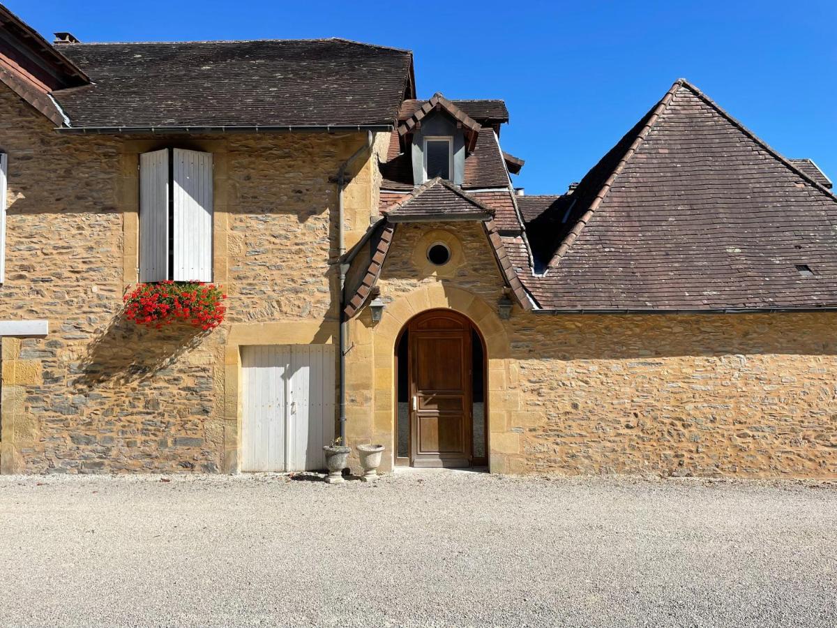 Domaine d'Essendiéras Saint-Médard-dʼExcideuil Exterior foto